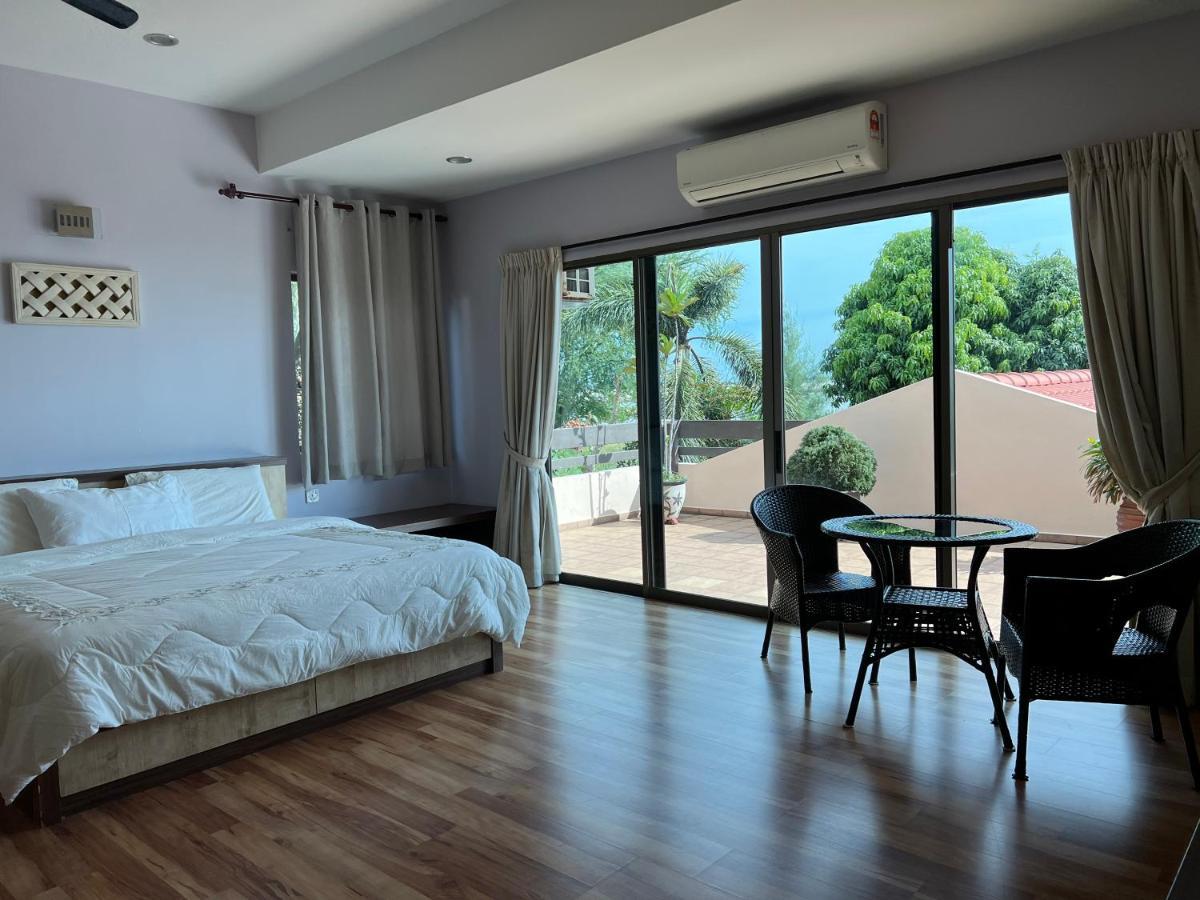 Melaka Beachfront Villa With Pool Екстериор снимка
